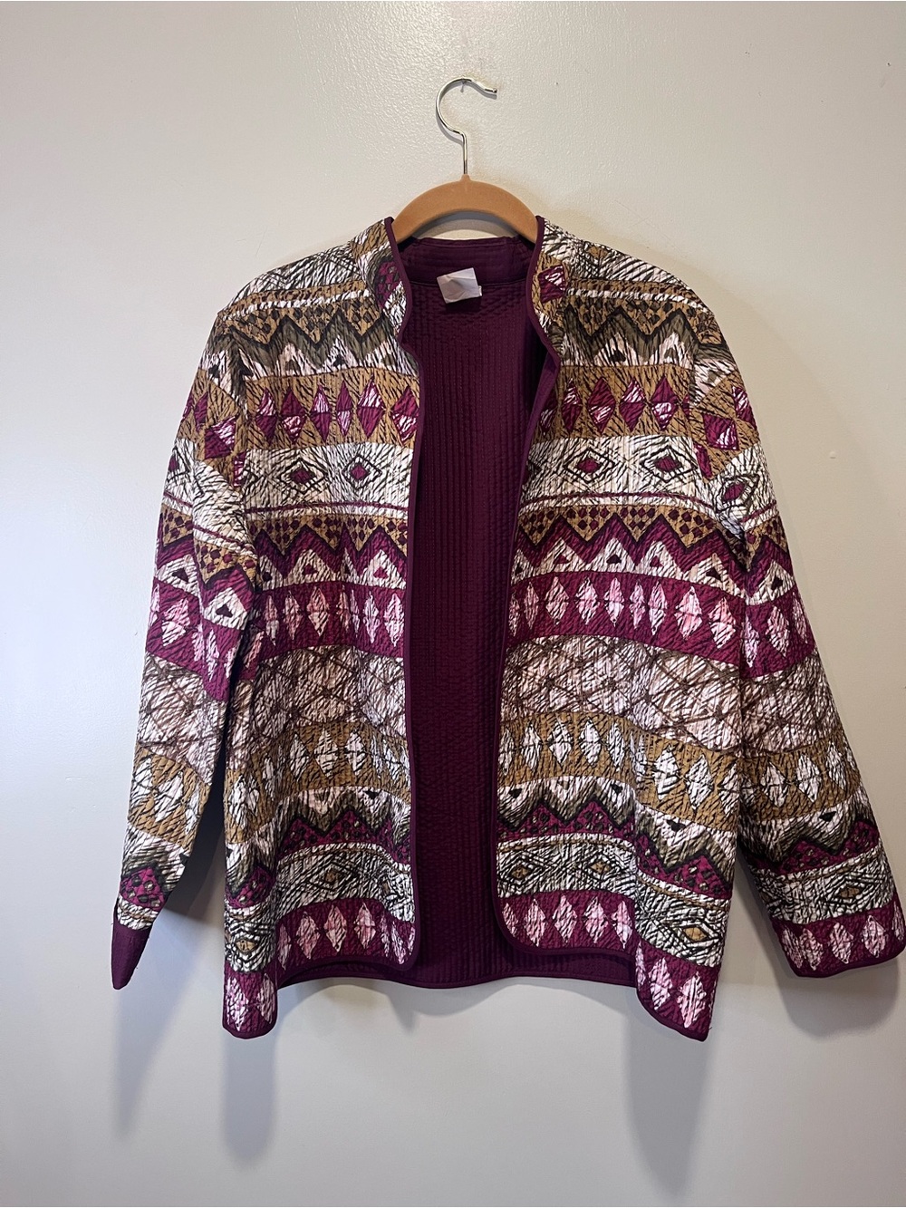 Alfred Dunner Burgundy Patterned Open Front Cardigan Lightweight Quilted Jacket